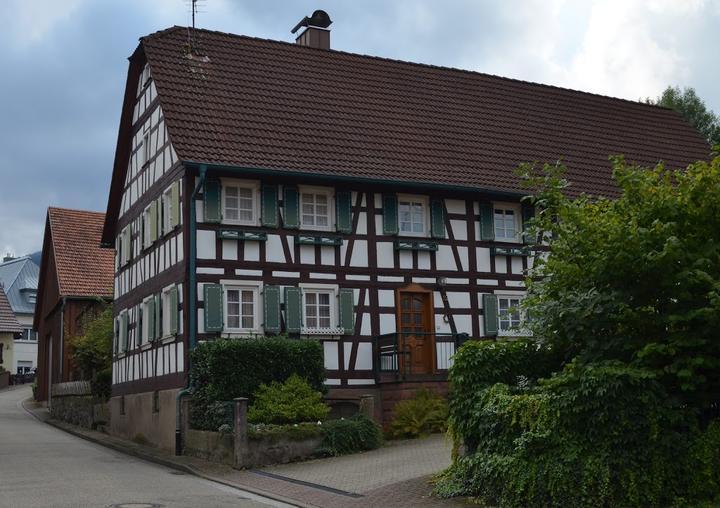 Gasthaus und Pension "Zur Linde"